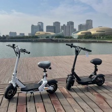 智能滑板车 成人电动车 电动滑板车锂电池 折叠滑板车带座