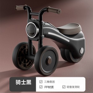 2025新款儿童三轮车脚踏车新款童车男女宝宝自行车滑行音乐玩具车