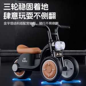 新款1-3岁宝宝滑行车溜溜车玩具车带灯光音乐哈雷小摩托