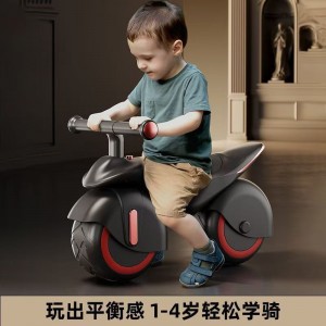 儿童轻便平衡车滑行车溜溜车动感音乐儿童防摔体能平衡童车