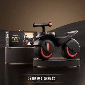 儿童轻便平衡车滑行车溜溜车动感音乐儿童防摔体能平衡童车