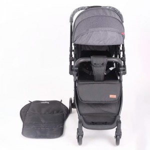 The stroller runs in both directions, the stroller can be seated, the stroller, and the stroller is carried in both directions, the stroller can be seated and reclined