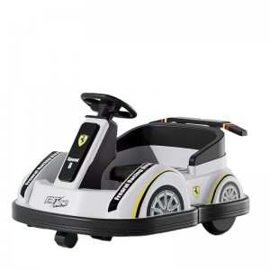 儿童脚踏卡丁车具有儿童前进和后退儿童脚踏卡丁车儿童前进和后退