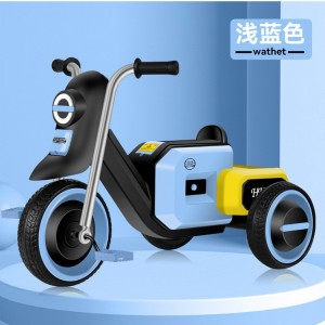 The new baby scooter scooter pusher can ride on a boy, girl, baby toy pedal walker