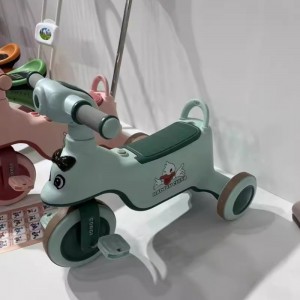 新款儿童三轮车脚踏车带推把 带灯光音乐 2-4岁男宝宝女孩玩具车