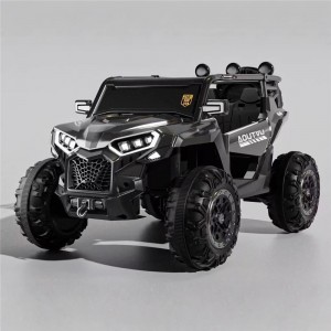 新款儿童电动四轮越野汽车男女孩玩具电瓶车可坐人带遥控四驱童车