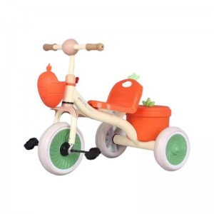 厂家供货 新款儿童脚蹬三轮车灯光音乐儿童三轮车自行车