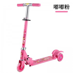 儿童滑板车脚踏车三轮闪光全铁滑滑车scooter可升降可折叠2轮车