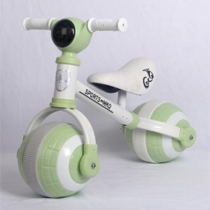 新品儿童滑行车扭扭车带音乐宝宝滑行玩具车婴儿溜溜车一体轮平衡车