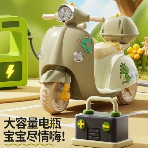 萌趣电动三轮车灯光音乐玩具车新品可爱小熊萌趣动感