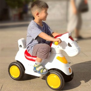 Rechargeable two-person train car motorcycle tricycle four-wheeler girl baby horse-drawn carriage children&#039;s electric car