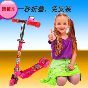 折叠小孩踏板车 闪光脚踏滑板车 三轮摇摆滑轮车