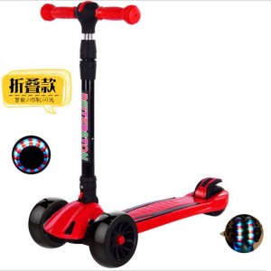 男孩女孩折叠儿童滑板车闪光四轮2-3-6-12岁小孩脚踏滑板车溜溜车