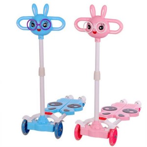 儿童滑板车 儿童脚踏滑板车 四轮防侧翻滑板车 溜溜车
