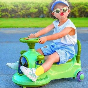 1-6岁男女宝宝新款灯光音乐防侧翻静音滑轮摇摆玩具车儿童扭扭车