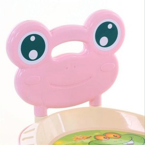 儿童扭扭车1-3岁四轮静音万向轮滑行车摇摆车溜溜礼品