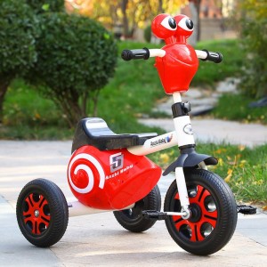 蜗牛带音乐灯光3-8岁宝宝自行车婴幼儿三轮车儿童脚踏车