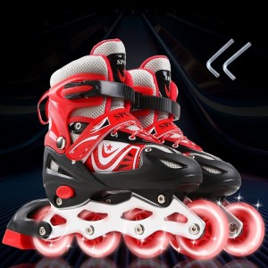 PVC全闪光儿童溜冰鞋男女轮滑鞋滑轮旱冰鞋可调节直排轮滑鞋