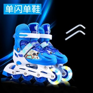 厂家直供滑冰鞋儿童款可调节溜冰鞋男女小孩单闪光直排轮滑鞋