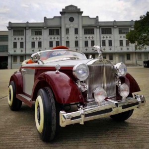 新款儿童电动汽车老爷车加大可遥控宝宝玩具小孩4轮汽车可坐人