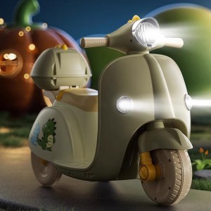 萌趣电动三轮车灯光音乐玩具车新品可爱小熊萌趣动感