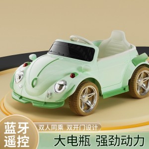 儿童电动汽车双人亲子四驱电动遥控汽车双开门炫酷音乐灯光送礼物