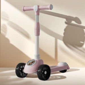 米高儿童滑板车可坐可骑音乐灯光折叠童车男女宝宝踏板车