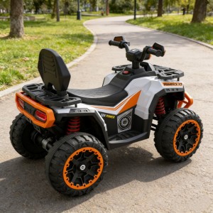 儿童电动沙滩车四轮驱动390*4发动机12V 7Ah电池2.4G遥控骑乘四轮带LED灯光音乐