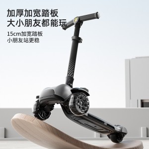 音乐灯光滑板车 一件折叠便携式中大童溜溜车 小孩新款踏板车