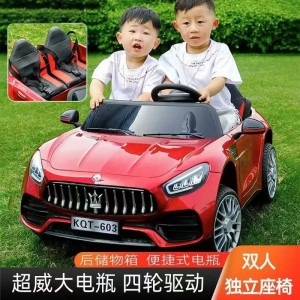 双人儿童电动四轮汽车遥控充电可坐人充电双开门男女小孩玩具车