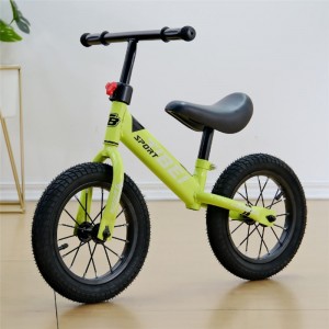 New 1-3-6 year old baby scooter yo-yo scooter two-wheel scooter pedaless bike baby two-wheeler