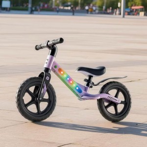 1-6岁充气轮滑行滑步车小孩宝宝两轮无脚踏自行车儿童减震平衡车