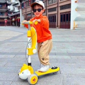 儿童滑板车多合一可座可滑婴童单脚滑滑车卡通小熊狐狸宝宝米高踏板车